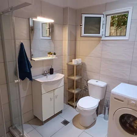 Apartmán Nitro Center - Solunikus - Self-care - Self Tidying - Washing - Pay Less Longer *