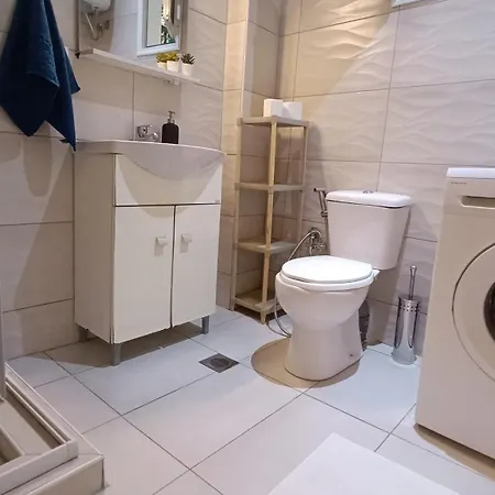 Nitro Center - Solunikus - Self-care - Self Tidying - Washing - Pay Less Longer Apartmán